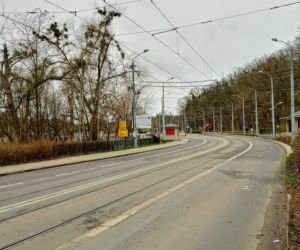 Nieaktualne oznakowanie zniknęło z ulicy Arkońskiej