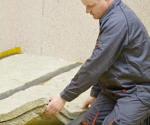 Podłoga na legarach: podkład podłogowy z płyt