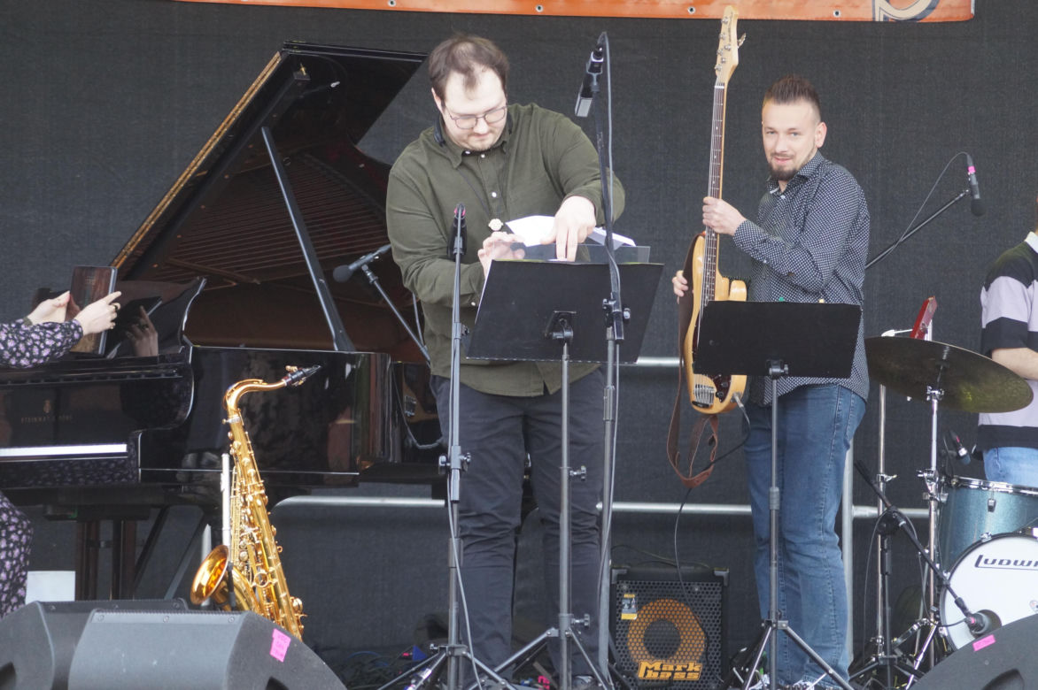 Muzyka na tarasach Młynów Rothera! Za nami Światowy Dzień Jazzu