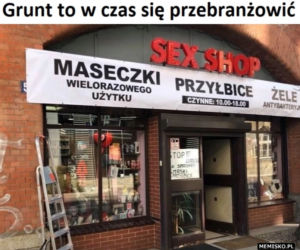 Maseczki ochronne: MEMY. Najlepsze obrazki, demotywatory i memy o maseczkach ochronnych