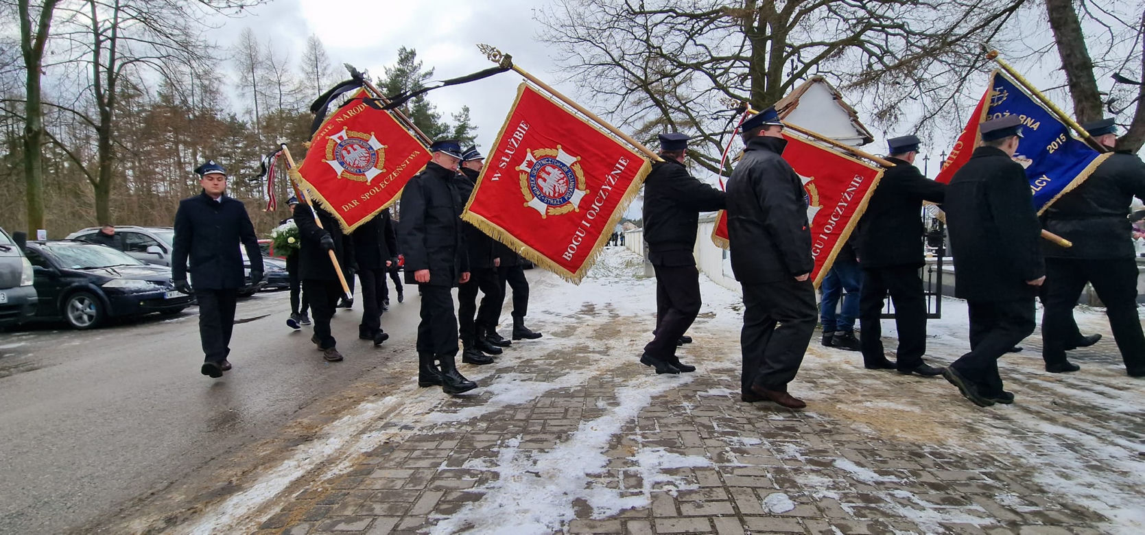 Pogrzeb sierżanta Kamila Zasady. Tragicznie zmarłego policjanta żegnały tłumy