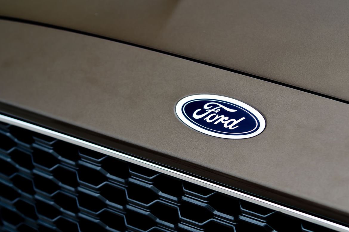Ford Mondeo Vignale 2.0 TDCi 210 KM Twin-turbo PowerShift