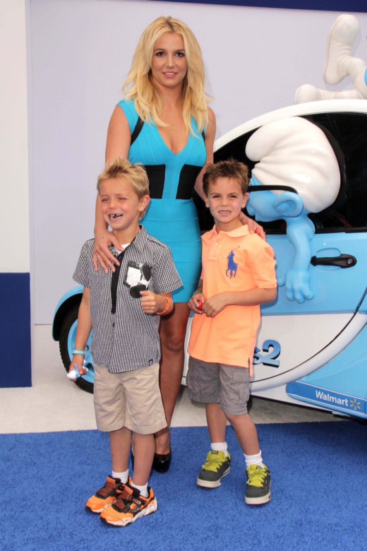 Britney Spears oskarża matkę o zniszczenie życia