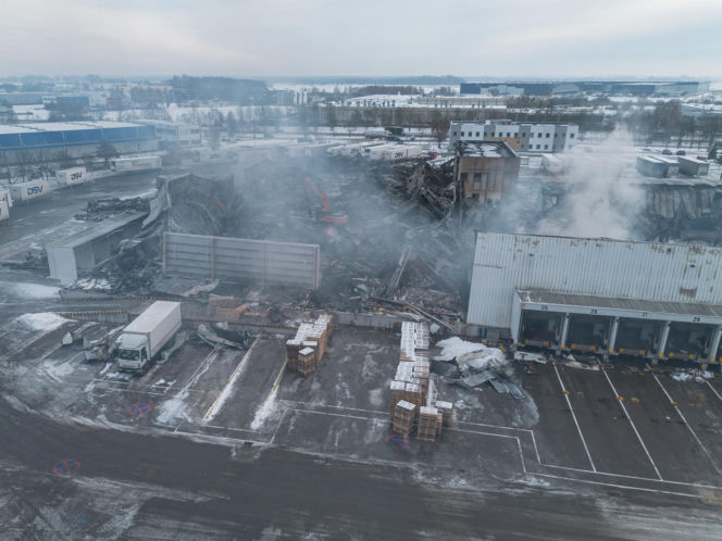 Wielki pożar magazynu pod Poznaniem. Skala zniszczeń poraża!