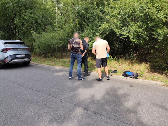 Zabójca z lasu schwytany? 19-latek wpadł pod domem ofiary