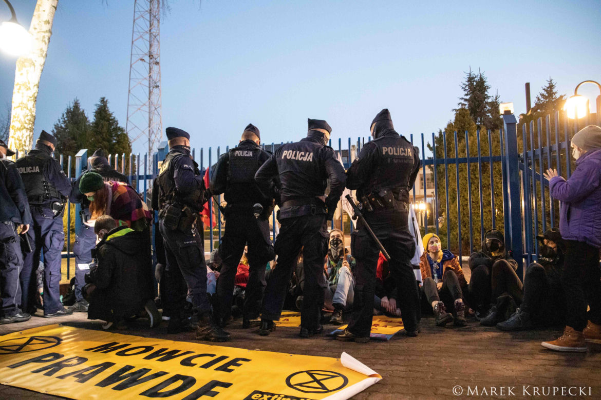 Protest Extinction Rebellion Toruń pod Radiem Maryja! "Zacznijcie mówić prawdę"