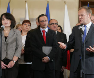 Jakub Śpiewak w CIUCHACH kupionych za KRADZIONE pieniądze! NIE WSTYDZI SIĘ?