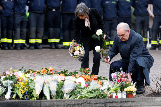 Pożar autobusu w Kerzers w kantonie Fryburg na zachodzie Szwajcarii