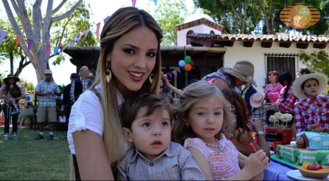 Prawdziwe uczucie (Amores Verdaderos) Nikki (Eiza Gonzalez)