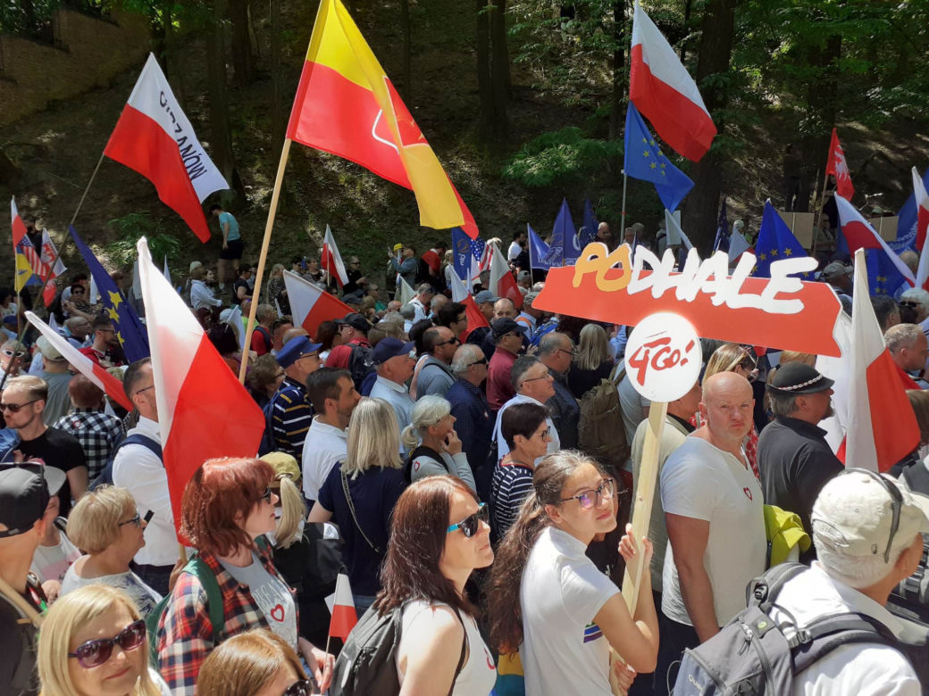 Marsz 4 czerwca w Warszawie - tłumy na ulicach stolicy!