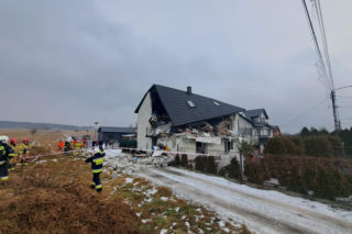 Wybuch domu w Brzezinkach w gminie Masłów