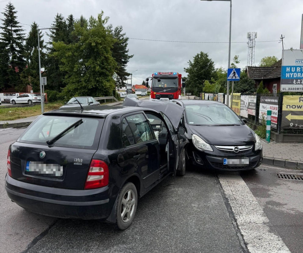 Wypadek na DK 73 w Szczucinie