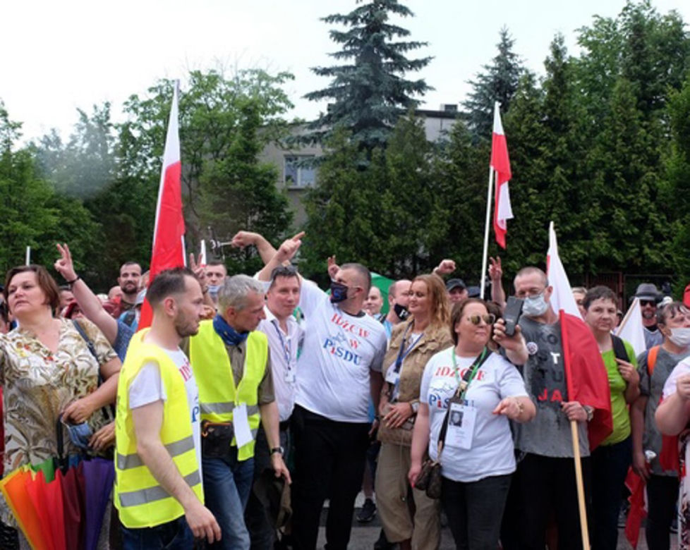 Osaczyli Kaczyńskiego