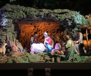 Żłóbek w Panewnikach 2025. Franciszkanie postawili na symboliczne sceny