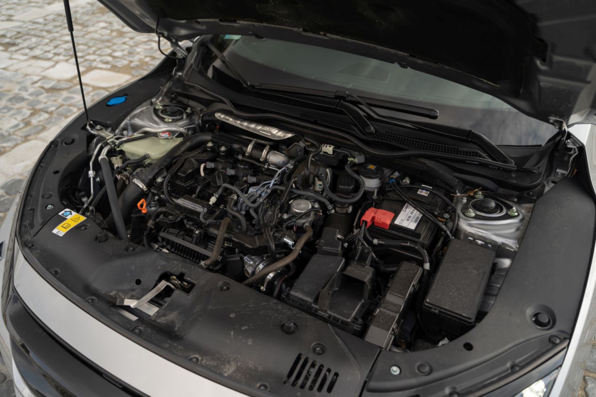 Honda Civic 1.0 VTEC Turbo MT6 Executive Sport Line 