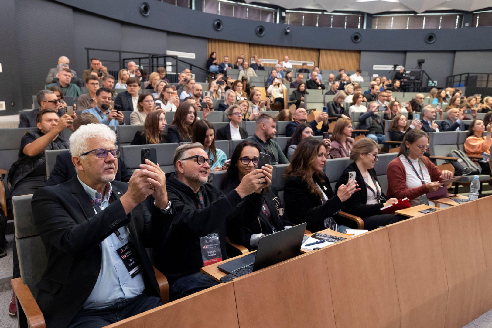 Konferencja „Inteligencja sztuczna, ale rewolucja prawdziwa”