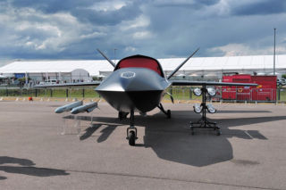 Dron bojowy Airbus U760 Ravenstorm