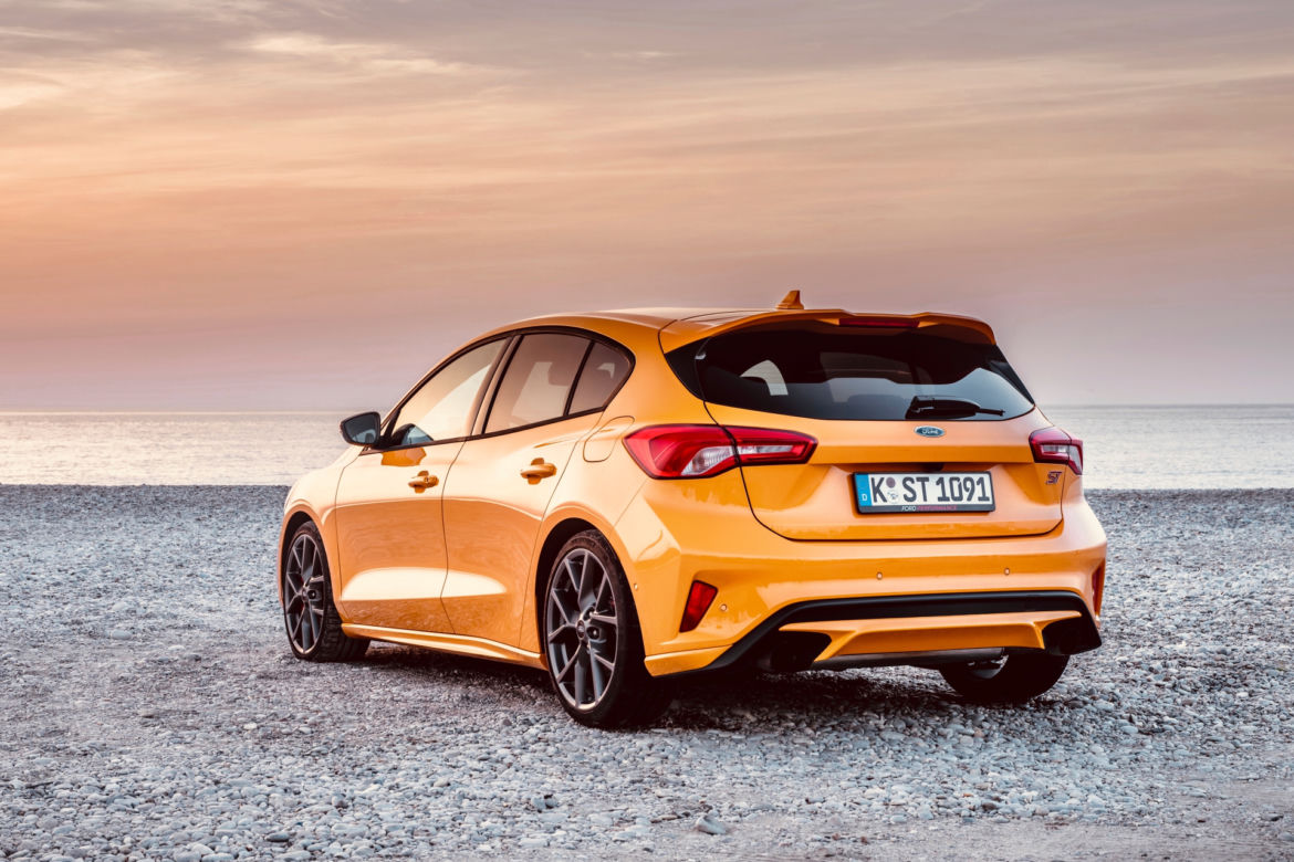 Ford Focus ST 2.3 EcoBoost 280 KM