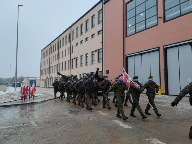 Otwarcie hali remontowej w 18. Łomżyńskim Pułku Logistycznym