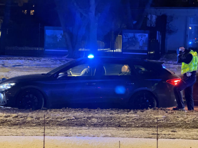 Warszawa: Tramwaje skierowane na objazdy! "Zdarzenie z udziałem BMW"