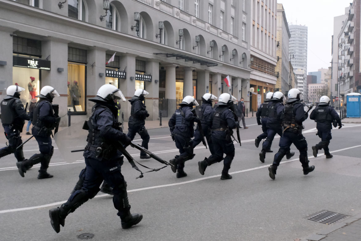 Policjanci zabezpieczali Marsz Niepodległości