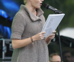 Kożuchowska w ciąży na imieninach Kochanowskiego