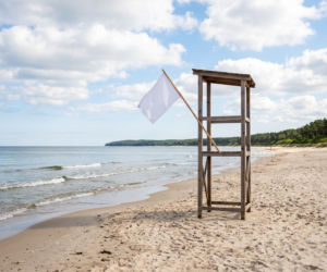 Sinice Jurata. Czy w Juracie można się kąpać 06.08? Flaga, warunki pogodowe