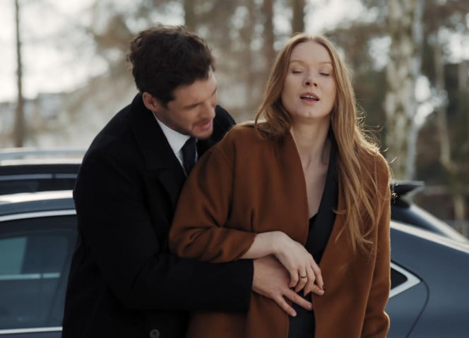 M jak miłość. Marcin (Mikołaj Roznerski), Elżbieta Domańska (Katarzyna Dąbrowska)