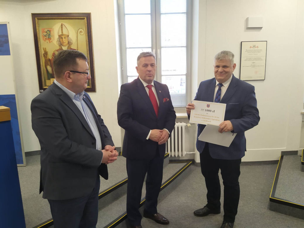ZOBACZ ZDJĘCIA ze spotkania władz miasta Siedlce z przedstawicielami SP nr 10 w Siedlcach