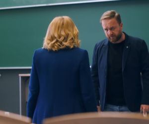 Przyjaciółki 17 odc. 202. Anka (Magdalena Stużyńska), Paweł (Bartek Kasprzykowski)