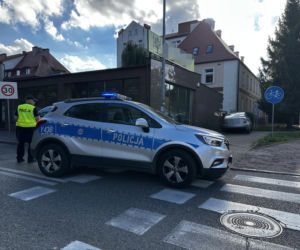 Wyjął długi nóż i zaczął dźgać. Gdy go złapali, trzymał maczetę!