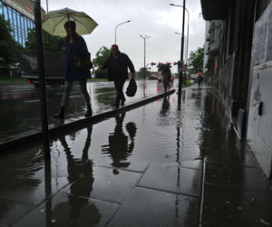 Ulewy w Małopolsce 23.05.2019: Ulice zamieniły się w rwące rzeki, sytuacja jest dramatyczna