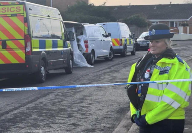 9-latka znaleziona martwa pod domem. Policja aresztowała nastoletniego chłopca!