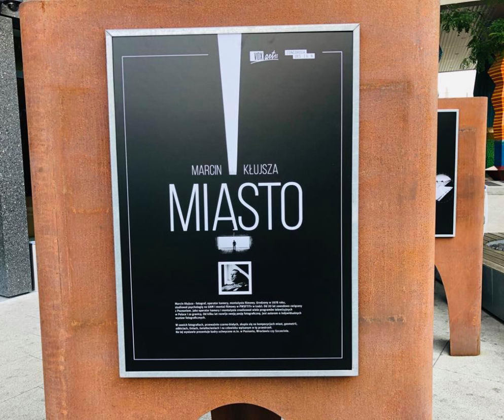 Wystawa Marcina Kłujszy MIASTO 