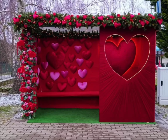 To najbardziej romantyczny przystanek autobusowy w Polsce!  