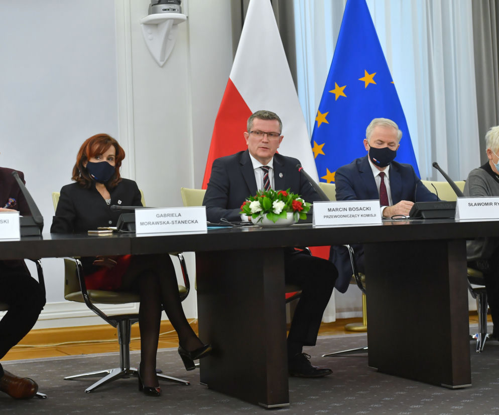 Senacka komisja ds. inwigilacji