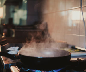 Gorsze niż smog za oknem. Jeden błąd w kuchni sprawia, że dom staje się pułapką