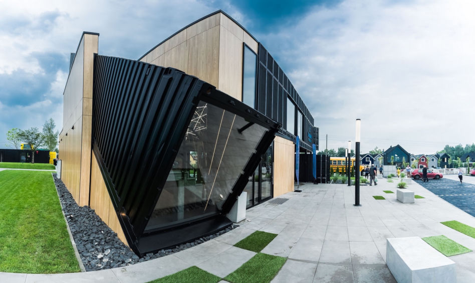 Scandinavia Marine: hotel z kontenerów w Zatorze