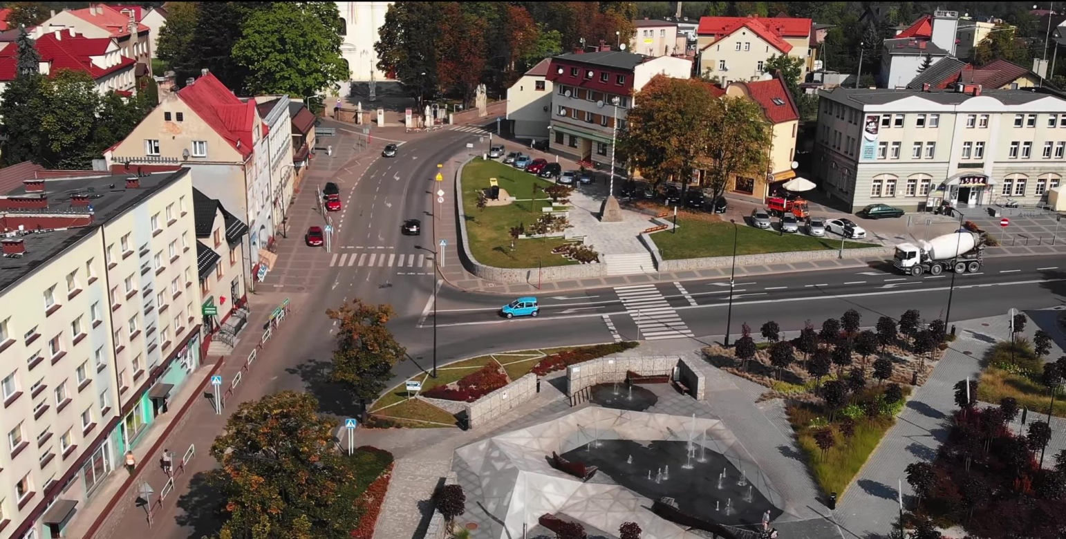 Pszów: Śląska Perła Pielgrzymkowa z Uśmiechniętą Madonną. Odkryj "Wieś Psów"