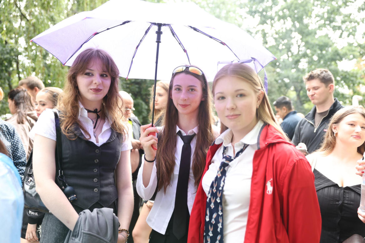 Fani przed koncertem Pitbulla