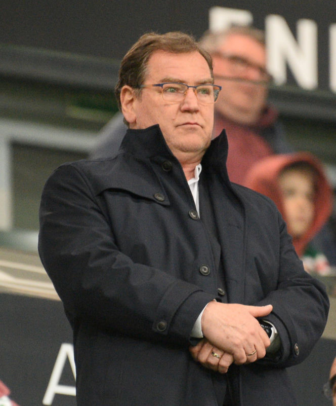 Legia - Zagłębie: Żona, brat i dzieci Jacka Magiery dziękują kibicom