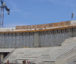 Hala sportowo-widowiskowa, Łódź.jpg