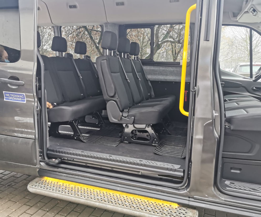 bus