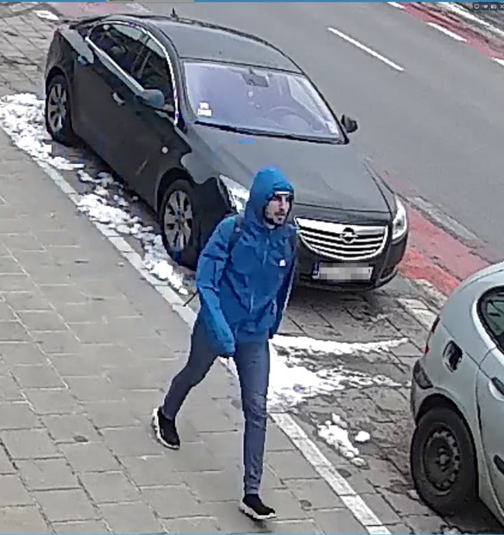 Kalisz. Oblał kwasem 49-latka i uciekł. Jest zdjęcie sprawcy! Ojciec 2-latka przeżywa gehennę [WIDEO, ZDJĘCIA]
