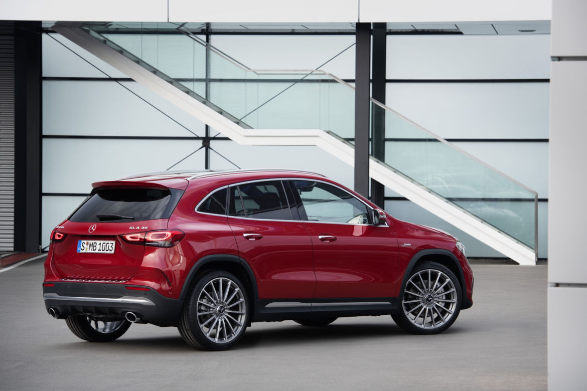 Mercedes-AMG GLA 35 4MATIC (2020)