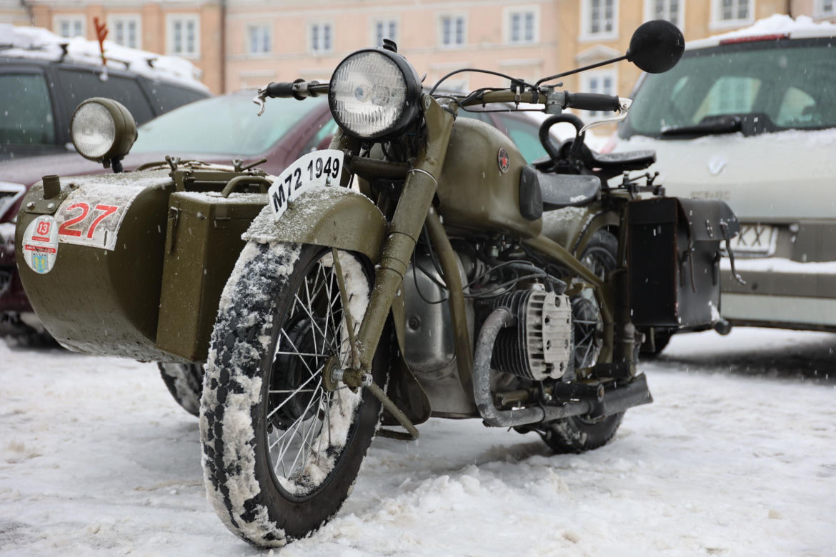 Śnieżyca niestraszna MotoMikołajom z Lublina!