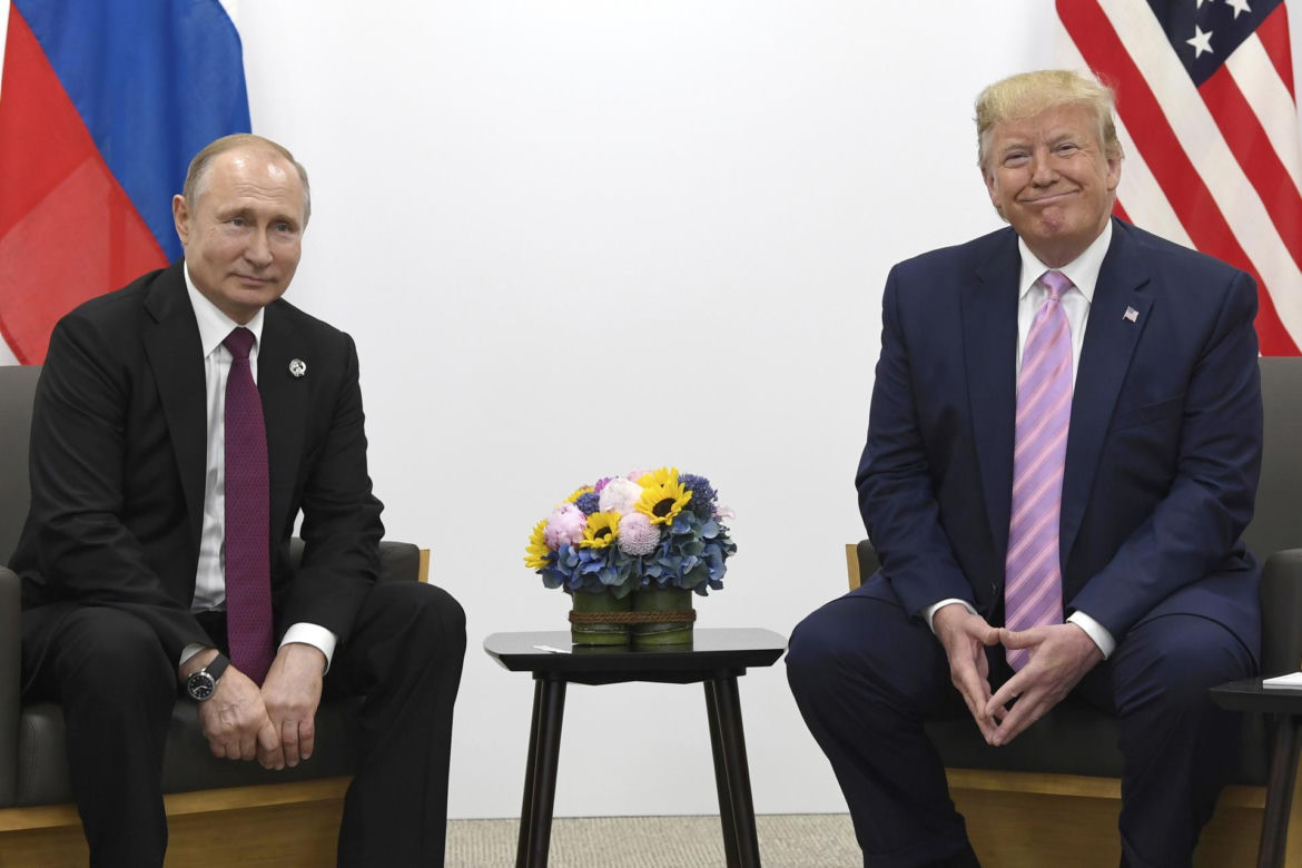 Toksyczna przyjaźń Trumpa z Putinem