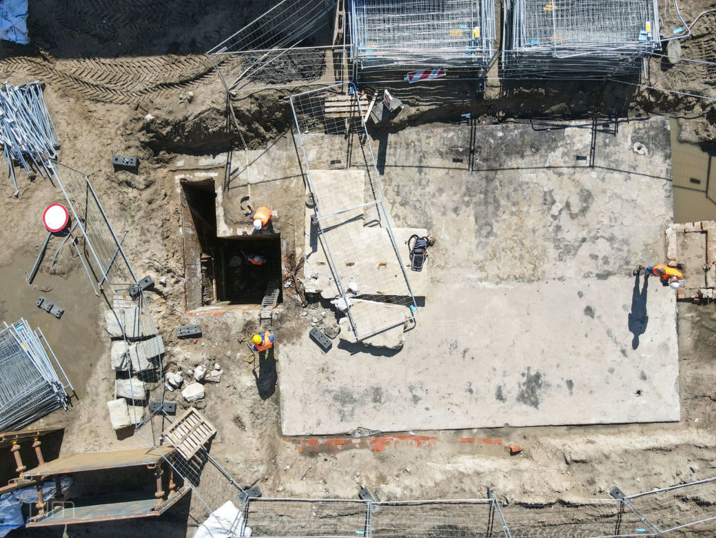 Stary Rynek: Podziemna stacja transformatorowa pod lupą archeologów