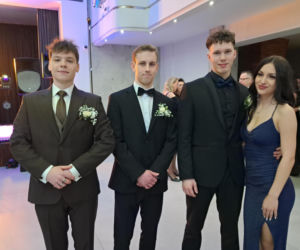 Studniówka 2026 maturzystów ZSTM w Skarżysku-Kamiennej