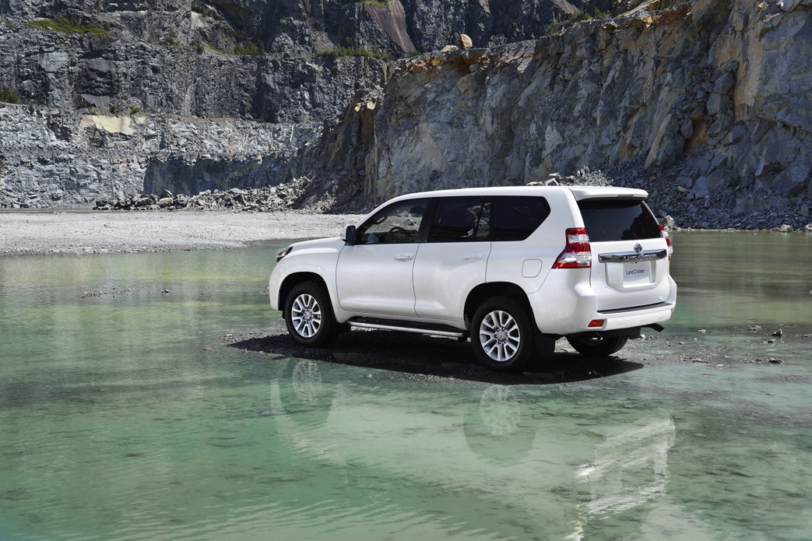 Nowa Toyota Land Cruiser 2014